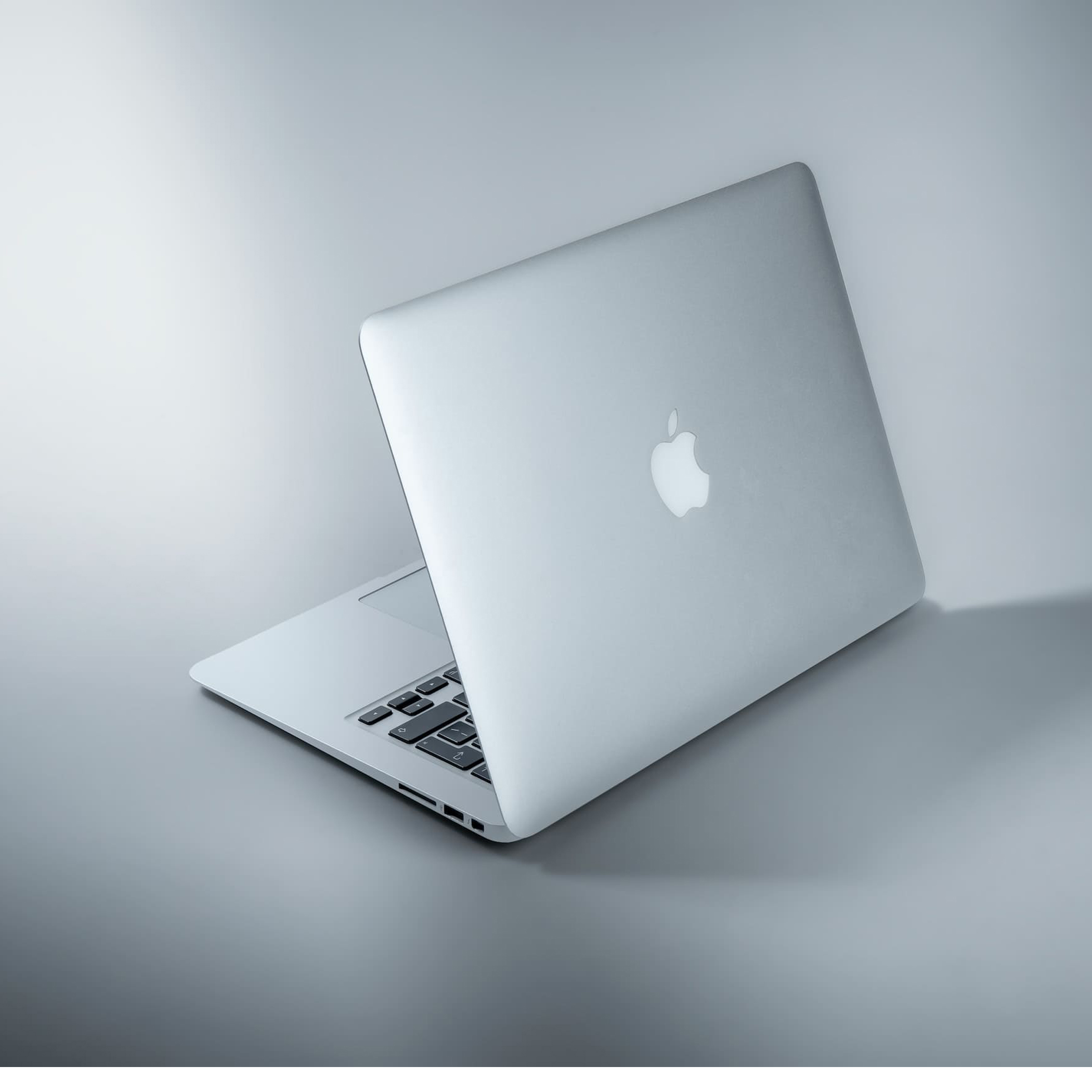 Read more about the article The MacBook 12in m7: Detailed Review